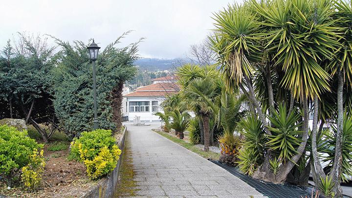 Kolping House Bed & Breakfast Lamego Bagian luar foto